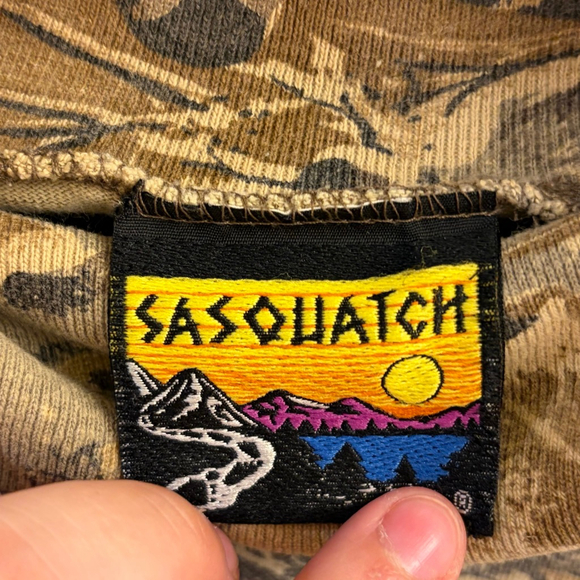 Vintage Sasquatch camo long-sleeve, 100% cotton, Made in USA - Picture 6 of 7